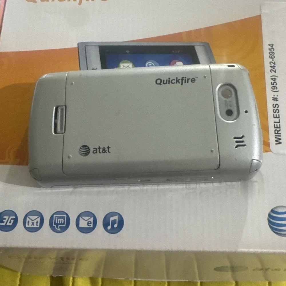 UTStarcom Quickfire GTX75G - Silver and Green ( AT&T ) Rare Smartphone For Parts